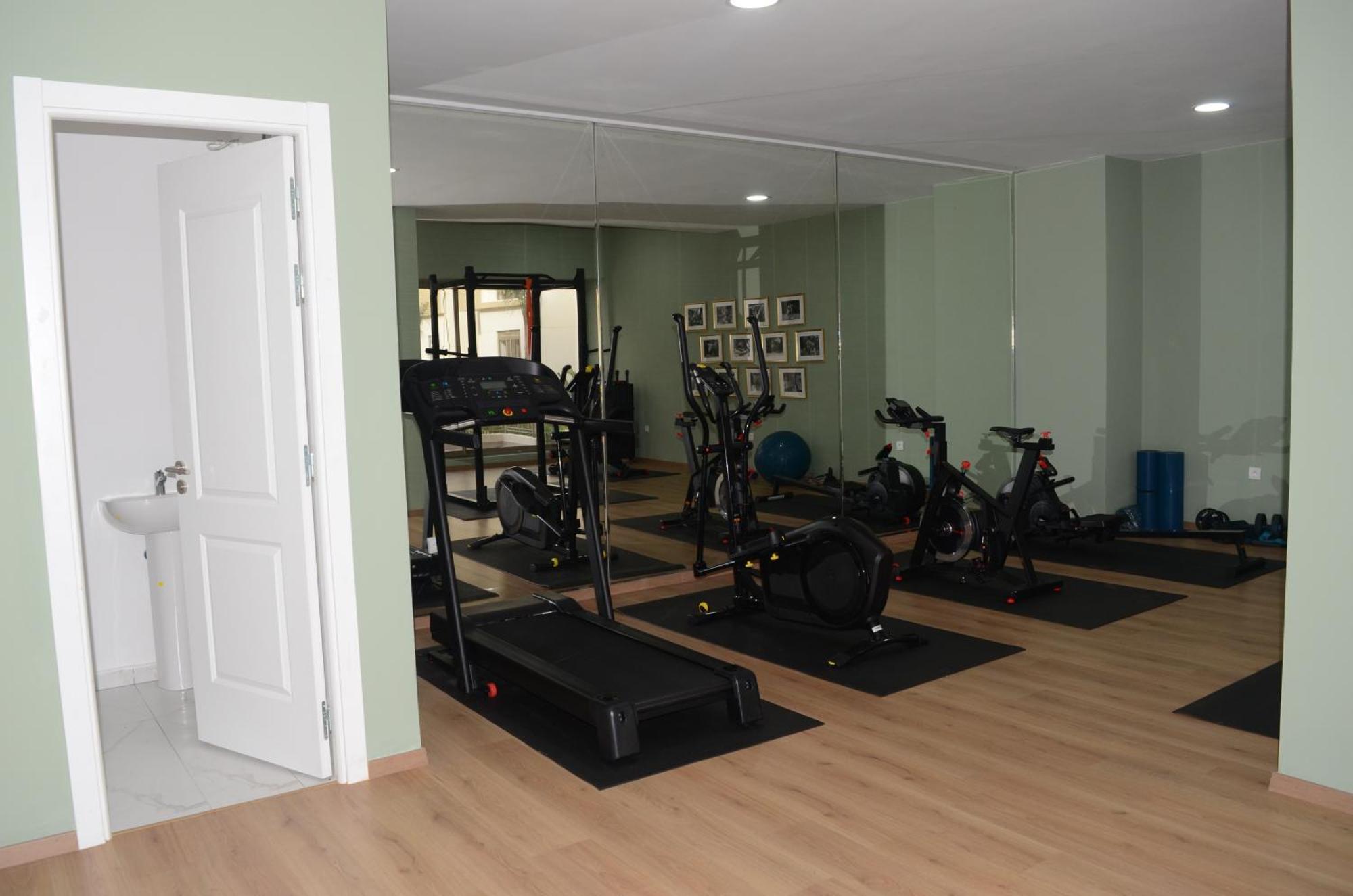 Luxury Apartment Fully Furnished คาซาบลังกา ภายนอก รูปภาพ
