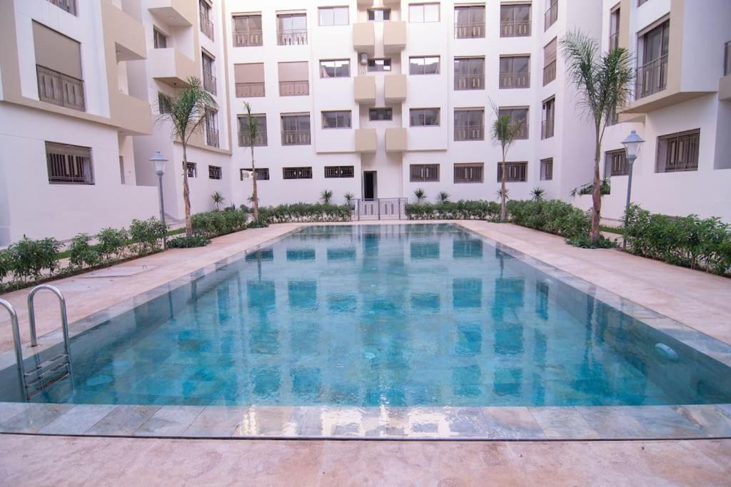 Luxury Apartment Fully Furnished คาซาบลังกา ภายนอก รูปภาพ